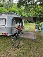 Eriba caravan, Troll 540, Caravans en Kamperen, Kleine zit, Particulier, Schokbreker, 4 tot 5 meter