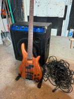 Bas gitar €450, Muziek en Instrumenten, Snaarinstrumenten | Gitaren | Bas, Ophalen of Verzenden, Zo goed als nieuw