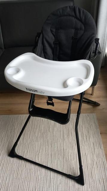 Titaniumbaby  iDinner! Kinderstoel beschikbaar voor biedingen