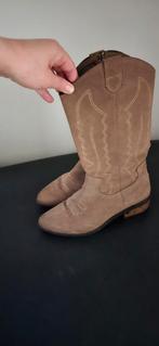 Cowboy Laarzen Suède Maat 40, Kleding | Dames, Schoenen, Hoge laarzen, Unbekannt, Beige, Ophalen of Verzenden