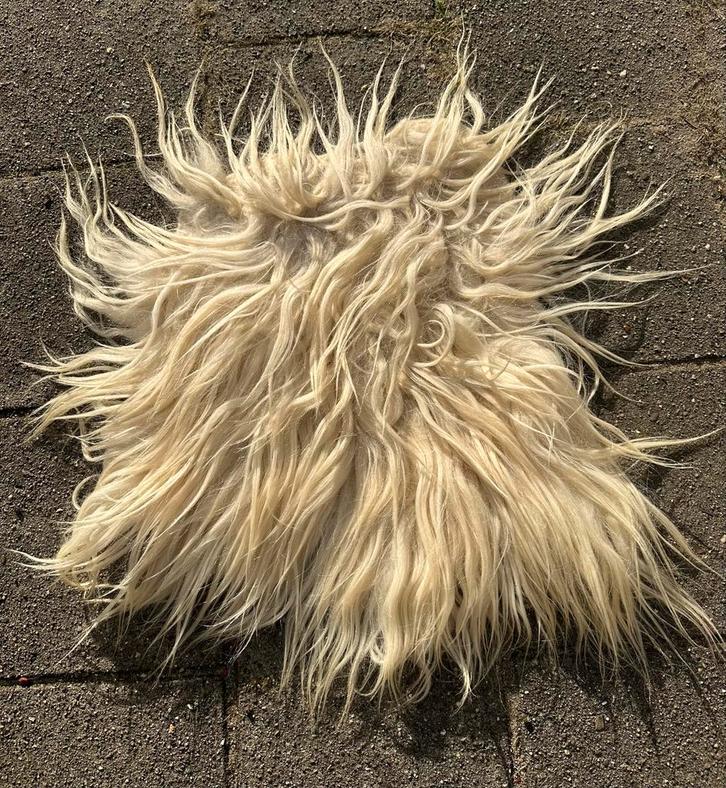 Mooie Schapenvacht - Warm en Sfeervol!, Huis en Inrichting, Stoffering | Tapijten en Kleden, Nieuw, 50 tot 100 cm, Overige vormen