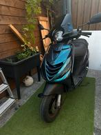 Scooter piaggio zip 2023 ; FLD24K incl. Slot, Fietsen en Brommers, Scooters | Piaggio, Ophalen of Verzenden, Zo goed als nieuw