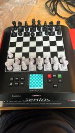 Schaak computer chess genius (2000 elo), Ophalen of Verzenden, Zo goed als nieuw