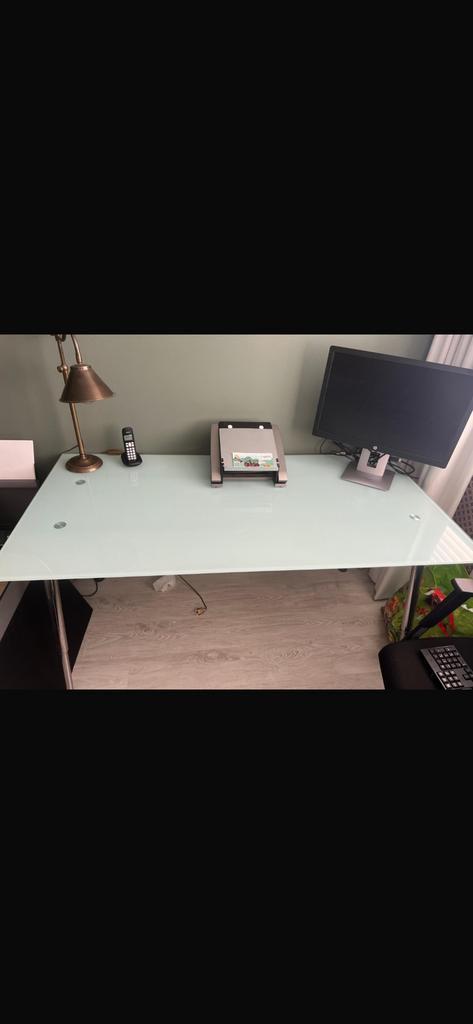 IKEA bureau type Galant met glazen, rechthoekig, bureaublad, Huis en Inrichting, Bureaus, Ophalen