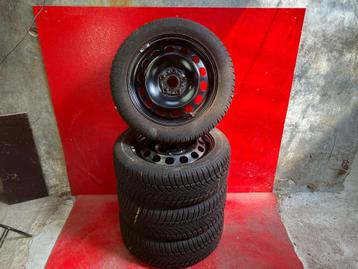 Winterbanden Volkswagen Golf 8 GTE 205/55R16 Dunlop beschikbaar voor biedingen