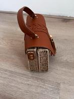 Hip tasje met gevlochten riet, Ophalen of Verzenden, Nieuw, Bruin, Handtas