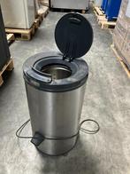 Centrifuge (Thomas), Ophalen, Gebruikt