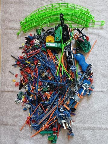Knex partij beschikbaar voor biedingen