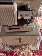 de filmpjetor super 8 zonder film werkt goed, Verzamelen, Fotografica en Filmapparatuur, Ophalen of Verzenden, 1960 tot 1980, Projector