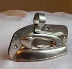 Antieke chocoladevorm: STRIJKIJZER, Ophalen of Verzenden