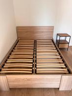 Bed in a good condition, Huis en Inrichting, Slaapkamer | Bedden, Ophalen, Gebruikt, Tweepersoons, 140 cm