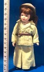 Poppenhuis miniatuur poppetje, Ophalen, Gebruikt, Overige typen