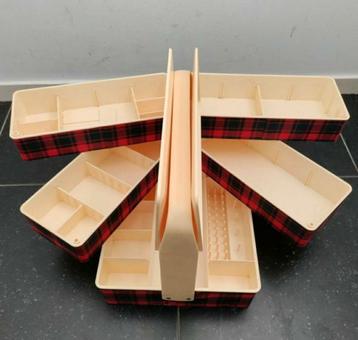 NAAIBOX,Curver,1960,Vintage,Tartan decor,opbergvakken,RETRO beschikbaar voor biedingen