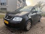Volkswagen Touran 1.6 Turijn 7 persoons, 4 cilinders, Zwart, Handgeschakeld, Electronic Stability Program (ESP)