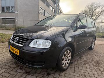 Volkswagen Touran 1.6 Turijn 7 persoons beschikbaar voor biedingen