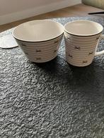 Elle beker en schaaltje, Huis en Inrichting, Keuken | Servies, Nieuw, Ophalen of Verzenden, Overige stijlen, Kop(pen) en/of Schotel(s)