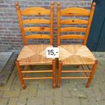 2 eetkamerstoelen, Ophalen
