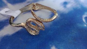 Goldtone (Snake) armband (met clip-on sluiting) Size:16/18cm beschikbaar voor biedingen