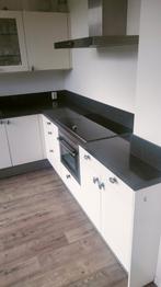 Hoekkeuken rechts, vanille, composiet blad; 306cm266cm., Huis en Inrichting, Keuken | Complete keukens, Ophalen, Gebruikt, Hoekkeuken