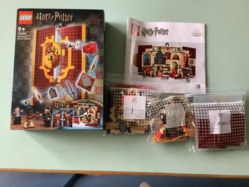 LEGO Harry Potter Gryffindor Huisbanner 76409 beschikbaar voor biedingen