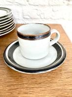 Arabia Finland kop&schotels, serie Karelia 100% gaaf vintage, Huis en Inrichting, Keuken | Servies, Ophalen of Verzenden, Zo goed als nieuw