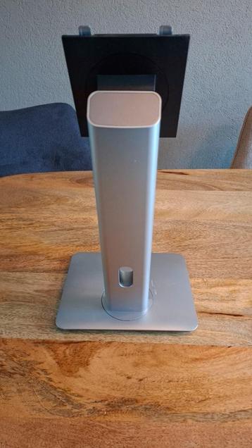 Standaard voor Dell monitor type P2314H beschikbaar voor biedingen