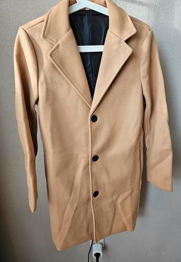 Nieuwe camel fleece Jas - valt als S beschikbaar voor biedingen