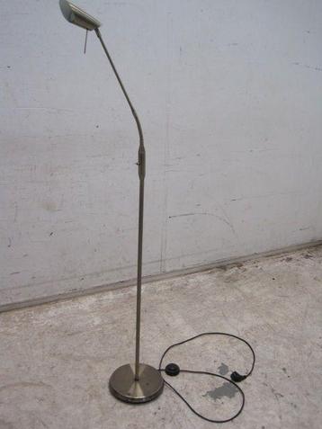 Vloerlamp Leeslamp / staal rvs kleur beschikbaar voor biedingen
