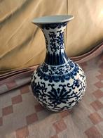 Mooie blauw witte vaas, Ophalen of Verzenden