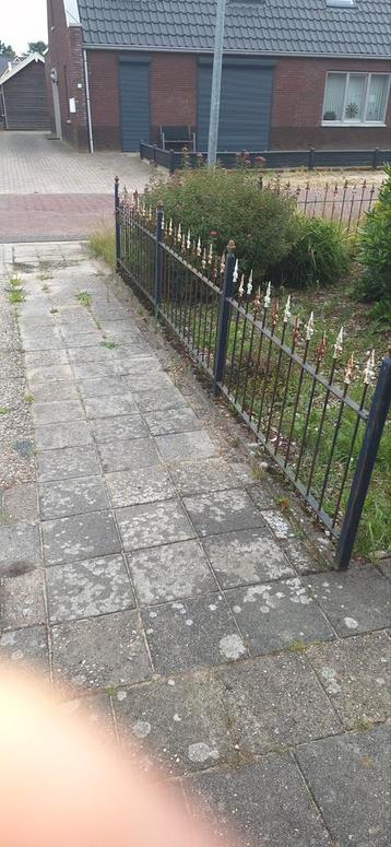Gietijzeren hekwerk beschikbaar voor biedingen