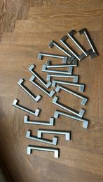 RVS Keukengreepjes 21 stuks 128 mm, Huis en Inrichting, Keuken | Keukenelementen, Ophalen of Verzenden, Zo goed als nieuw