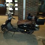 grand retro scooter blauwe kenteken rijdt 50 km per uur, Overige merken, Gebruikt, Ophalen of Verzenden, Benzine