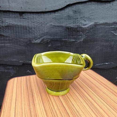 Groene vuurtest, Antiek en Kunst, Antiek | Keramiek en Aardewerk, Ophalen of Verzenden