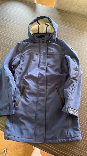 Retour Jeans softshell jas, met capuchon mast 15/16 beschikbaar voor biedingen