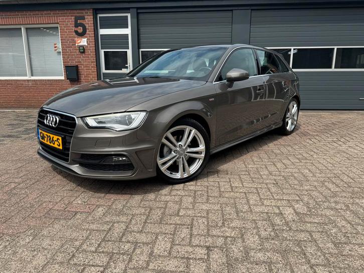 AUDI A3 1.2 Tfsi 81KW Sportback Sport Edition 2015 3X S-LINE, Auto's, Audi, Bedrijf, A3, ABS, Adaptieve lichten, Airbags, Airconditioning
