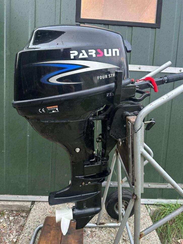Parsun 9.8 pk 4-takt 2020 kortstaart buitenboordmotor, Watersport en Boten, Buiten- en Binnenboordmotoren, Gebruikt, Benzine, Buitenboordmotor