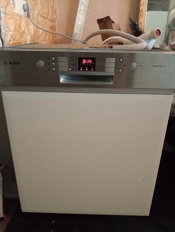Bosch inbouw vaatwasser A+++label energie zuinig zie foto,s beschikbaar voor biedingen