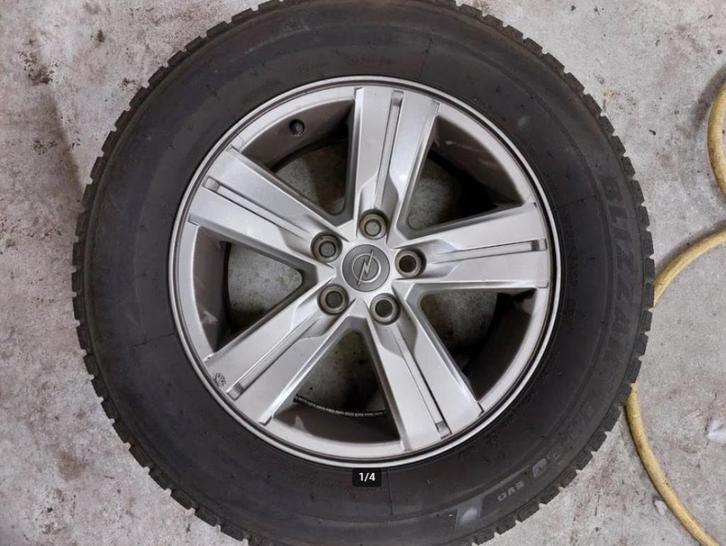 Set Opel Velgen incl. Bridgestone Winterbanden 215/65 R16, Auto-onderdelen, Banden en Velgen, Band(en), Winterbanden, 16 inch