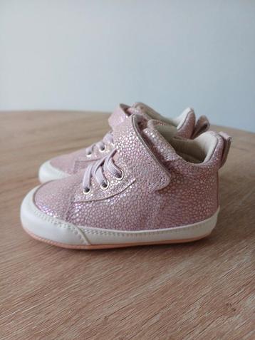 Eerste loopschoenen maat 21 beschikbaar voor biedingen