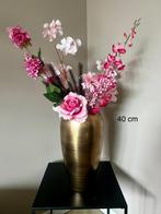Goudkleurige vaas met kunstbloemen, Huis en Inrichting, Woonaccessoires | Vazen, Ophalen of Verzenden, Nieuw, Overige kleuren