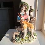 Vintage porselein beeld jongen met watermeloen, Ophalen of Verzenden, Zo goed als nieuw, Mens
