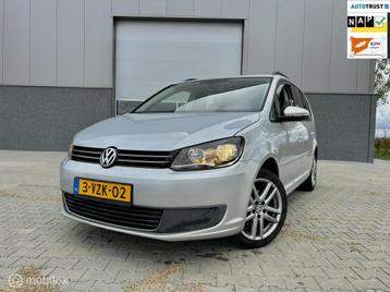 Volkswagen Touran 1.6 TDI/Virtual cockpit/DSG/GRIJS KENTEKEN beschikbaar voor biedingen