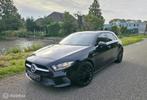 Mercedes A-klasse 160 / Navi / Camera / 18' AMG, Voorwielaandrijving, Gebruikt, 4 cilinders, Leder en Stof