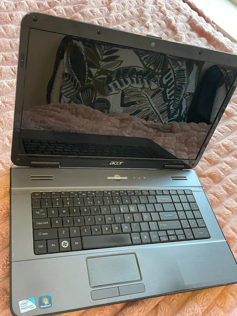 Acer Laptop - Gebruikt, Computers en Software, Windows Laptops, Gebruikt, Minder dan 2 Ghz, Ophalen of Verzenden, 4 GB