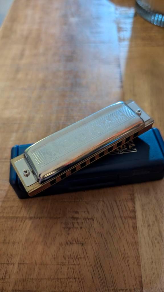 Hohner Blues Harp A Mondharmonica, Muziek en Instrumenten, Blaasinstrumenten | Mondharmonica's, Zo goed als nieuw, Diatonisch