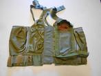 Vest met pouches?, Ophalen of Verzenden, Landmacht, Nederland, Kleding of Schoenen