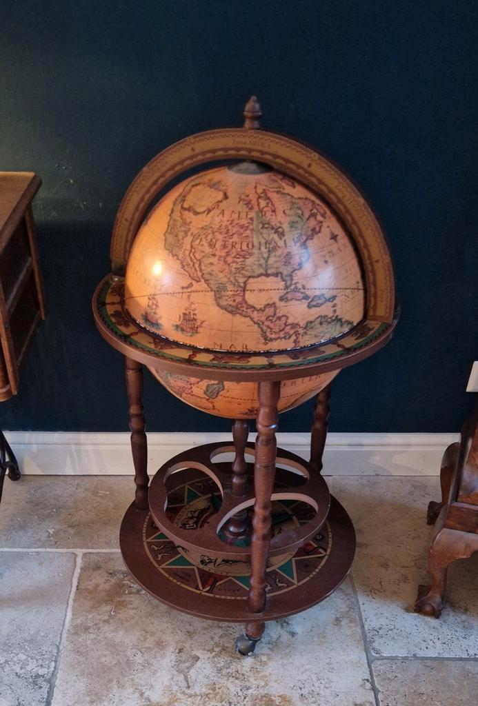 Vintage Globe Bar - Wereldbol Drankenkast, Huis en Inrichting, Woonaccessoires | Wereldbollen, Gebruikt, Ophalen of Verzenden