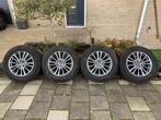 ORIGINELE MAZDA CX-5 17INCH ZGAN + VREDESTEIN WINTERBANDEN, Auto-onderdelen, Banden en Velgen, Ophalen, Gebruikt, Banden en Velgen