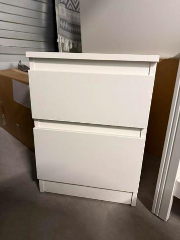 Nachtkast Malm Ikea - afbeelding 1