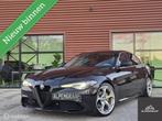 Alfa Romeo Giulia 2.0T Super Harman Kardon|Leer| Adaptieve c, Auto's, Alfa Romeo, Automaat, Achterwielaandrijving, 4 cilinders